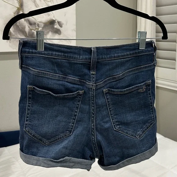 High Rise Ripped Jean Shorts ! - Picture 2 of 3